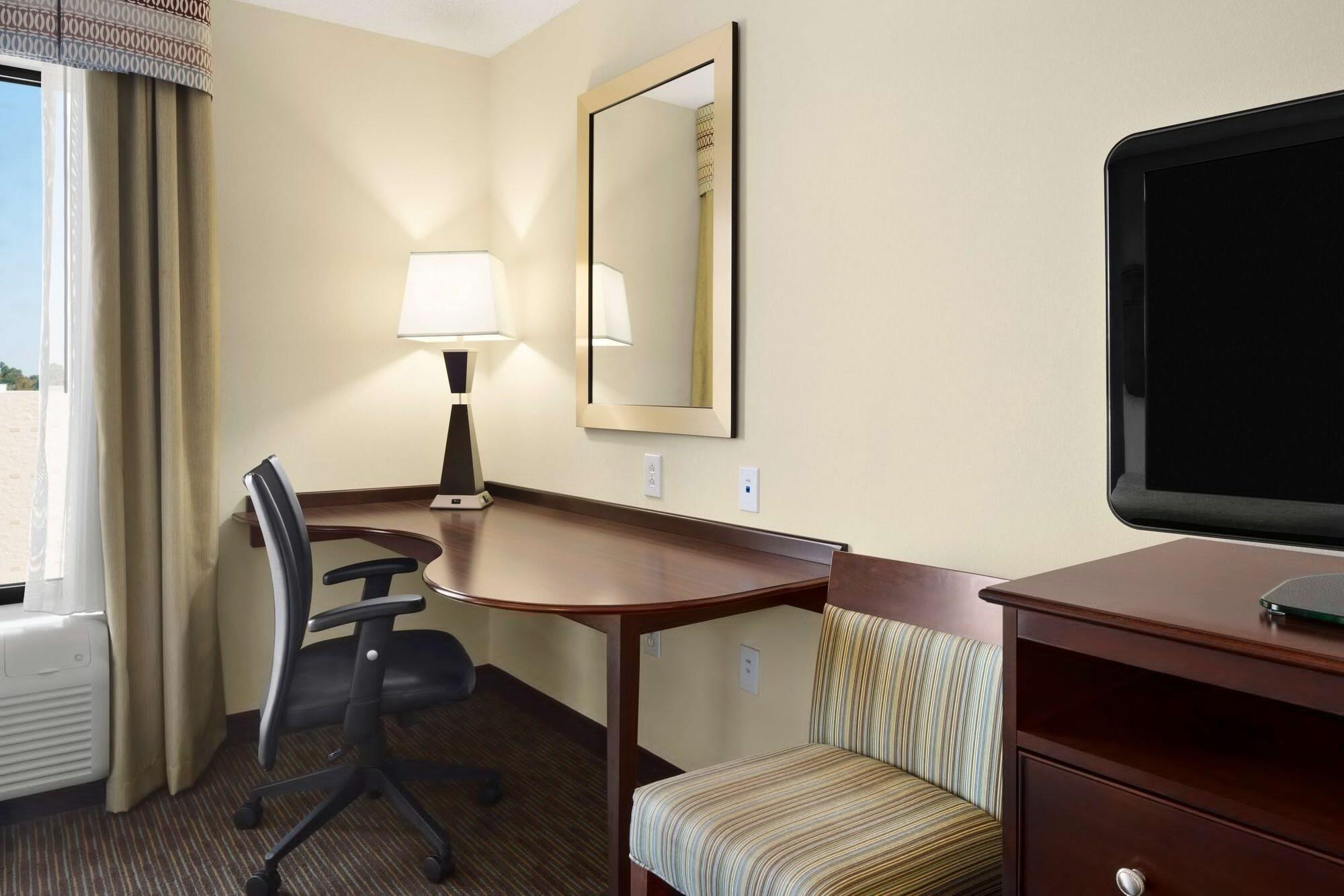 Hampton Inn & Suites Birmingham/280 East-Eagle Point Hoover Exterior photo
